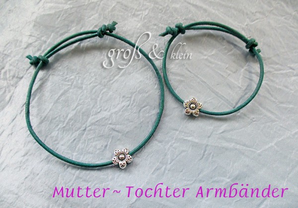 Armband Set: Mama + Tochter | Leder mit Blümchen | Farbauswahl